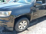 ✅ 2017 Chevrolet Colorado 4WD Work Truck • VIN: 1GCHTBEA4H1303800 • Лот: 42119058. Опубликован ранее на IAAI с пробегом 57 264 миль. Бесплатный доступ к архиву аукционных продаж из США и подробный отчёт об истории автомобиля на DreamBid. Изображение 17.