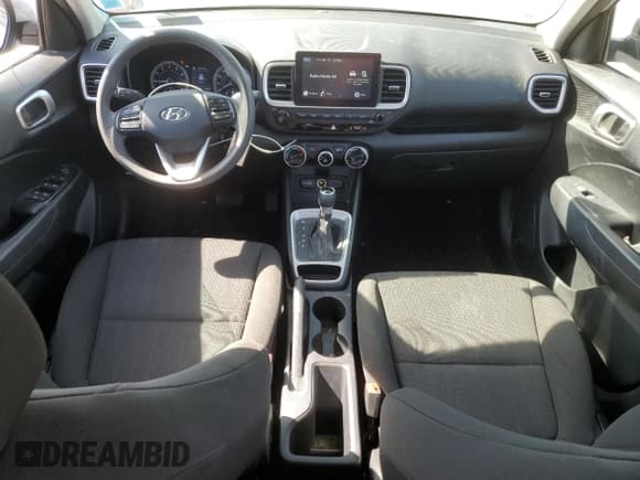 ✅ 2022 Hyundai Venue SE • VIN: KMHRB8A39NU151651 • Lot: 49376545. Listed on Copart with 11,152 mi. Free auction sales archive from the USA and detailed vehicle history report at DreamBid. Image 8.