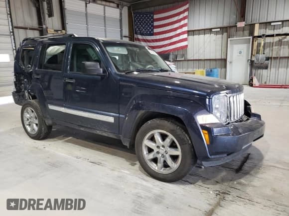 ✅ 2008 Jeep Liberty Limited • VIN: 1J8GN58K08W113970 • Lot: 66428985. Listed on Copart with 197,038 mi. Free auction sales archive from the USA and detailed vehicle history report at DreamBid. Image 4.