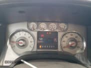 ✅ 2010 Ford F-150 XL • VIN: 1FTFW1EV3AFA35018 • Lot: 93083815. Wystawiony na Copart z przebiegiem 248 179 mil. Bezpłatny archiwum sprzedaży aukcyjnych z USA i szczegółowy raport historii pojazdu na DreamBid. Zdjęcie 9.