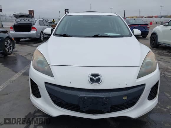 ✅ 2013 Mazda 3 i Grand Touring • VIN: JM1BL1MP4D1749185 • Lot: 42484139. Listed on IAAI with 173,784 mi. Free auction sales archive from the USA and detailed vehicle history report at DreamBid. Image 12.