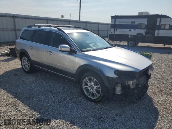 ✅ 2016 Volvo XC70 T5 Drive-E Premier • VIN: YV440MBK7G1255561 • Lot: 80126065. Wystawiony na Copart z przebiegiem 137 828 mil. Bezpłatny archiwum sprzedaży aukcyjnych z USA i szczegółowy raport historii pojazdu na DreamBid. Zdjęcie 4.