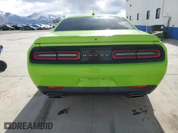 ✅ 2015 Dodge Challenger R/T Plus • VIN: 2C3CDZBT9FH764712 • Lot: 44798874. Wystawiony na Copart z przebiegiem 52 115 mil. Bezpłatny archiwum sprzedaży aukcyjnych z USA i szczegółowy raport historii pojazdu na DreamBid. Zdjęcie 6.