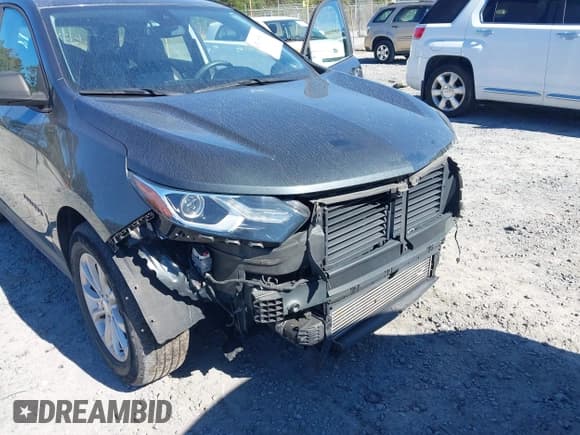 ✅ 2020 Chevrolet Equinox LS • VIN: 3GNAXHEV7LS619850 • Lot: 43511955. Wystawiony na IAAI z przebiegiem 47 118 mil. Bezpłatny archiwum sprzedaży aukcyjnych z USA i szczegółowy raport historii pojazdu na DreamBid. Zdjęcie 6.