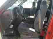 2000 Chevrolet Silverado 1500 LS z VIN 2GCEC19T2Y1129888, wystawiony jako Copart lot #70515545 z przebiegiem Nie podano mil oraz Szkoda całkowita • Salvage title. Historia ofert i sprzedaży dostępna na DreamBid. Obrazek 7.