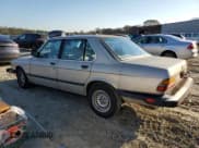 ✅ 1988 BMW 5 Series 528e • VIN: WBADK8307J9901723 • Lot: 81129644. Wystawiony na Copart z przebiegiem 240 783 mil. Bezpłatny archiwum sprzedaży aukcyjnych z USA i szczegółowy raport historii pojazdu na DreamBid. Zdjęcie 2.