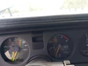 ✅ 1987 Pontiac Firebird • VIN: 1G2FS21H1HN230959 • Лот: 42983630. Опубликован ранее на IAAI с пробегом 189 642 миль. Бесплатный доступ к архиву аукционных продаж из США и подробный отчёт об истории автомобиля на DreamBid. Изображение 7.