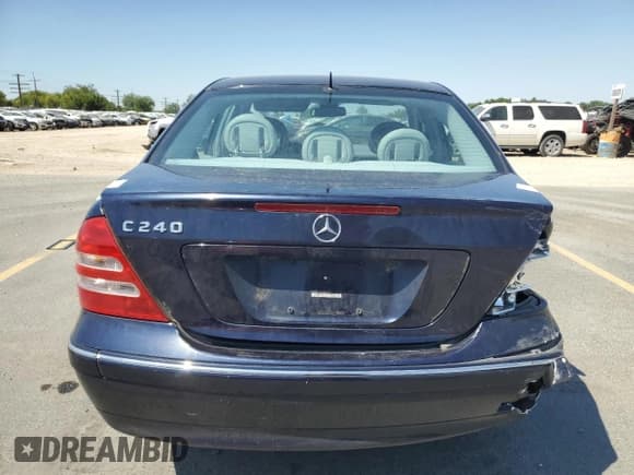 ✅ 2002 Mercedes-Benz C 230/260/280/320 • VIN: WDBRF61J72F252357 • Лот: 69651635. Опубликован ранее на Copart с пробегом 106 010 миль. Бесплатный доступ к архиву аукционных продаж из США и подробный отчёт об истории автомобиля на DreamBid. Изображение 6.