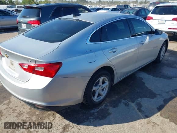 2016 Chevrolet Malibu LS z VIN 1G1ZB5ST7GF302326, wystawiony jako IAAI lot #43443175 z przebiegiem 248 647 mil mil oraz . Historia ofert i sprzedaży dostępna na DreamBid. Obrazek 4.