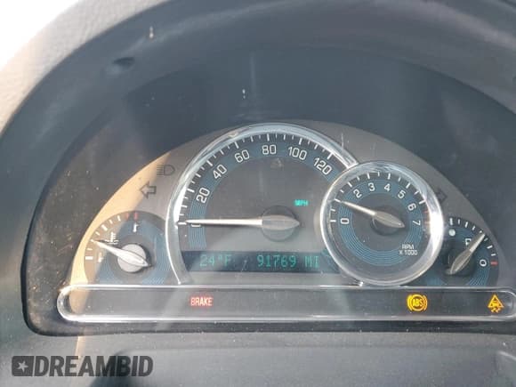 ✅ 2010 Chevrolet HHR LS • VIN: 3GNBAADB9AS527852 • Lot: 84587954. Listed on Copart with 91,769 mi. Free auction sales archive from the USA and detailed vehicle history report at DreamBid. Image 9.