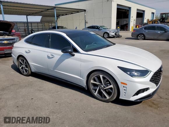 ✅ 2022 Hyundai Sonata SEL Plus • VIN: 5NPEJ4J21NH136089 • Лот: 67816935. Опубликован ранее на Copart с пробегом 52 856 миль. Бесплатный доступ к архиву аукционных продаж из США и подробный отчёт об истории автомобиля на DreamBid. Изображение 4.