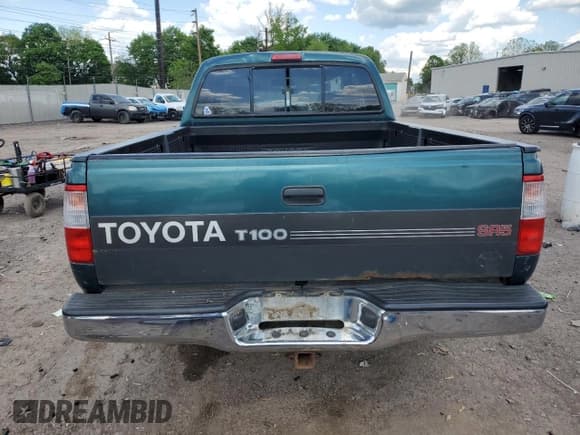 ✅ 1997 Toyota T100 SR5 • VIN: JT4UN24D3V0050569 • Лот: 56360705. Опубликован ранее на Copart с пробегом 156 355 миль. Бесплатный доступ к архиву аукционных продаж из США и подробный отчёт об истории автомобиля на DreamBid. Изображение 6.