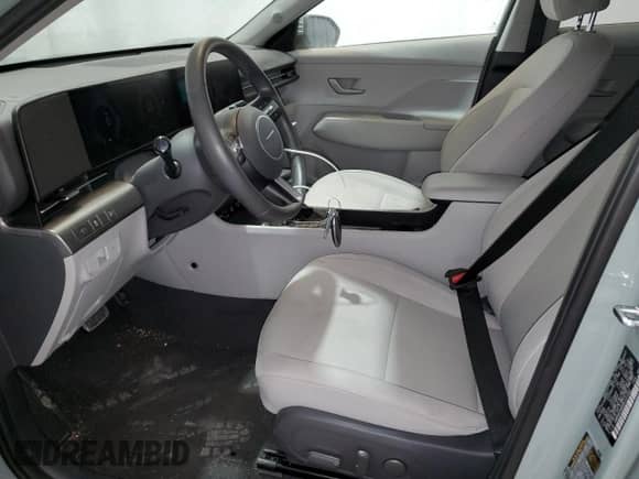 2024 Hyundai Kona SEL with VIN KM8HB3AB9RU131041, listed as a Copart auction lot 44069045 with 12,885 mi miles and Clean title. Bid and sale history available at DreamBid. Image 7.