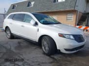 ✅ 2019 Lincoln MKT Reserve • VIN: 2LMHJ5AT8KBL02448 • Лот: 41217332. Опубликован ранее на IAAI с пробегом 59 060 миль. Бесплатный доступ к архиву аукционных продаж из США и подробный отчёт об истории автомобиля на DreamBid. Изображение 1.