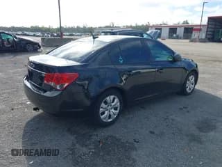 ✅ 2014 Chevrolet Cruze LS • VIN: 1G1PA5SH9E7479991 • Лот: 43338783. Опубликован ранее на IAAI с пробегом 77 067 миль. Бесплатный доступ к архиву аукционных продаж из США и подробный отчёт об истории автомобиля на DreamBid. Изображение 4.