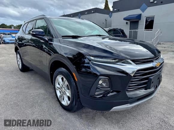 ✅ 2021 Chevrolet Blazer LT • VIN: 3GNKBCR43MS562863 • Lot: 95576295. Listed on Copart with 2,060 mi. Free auction sales archive from the USA and detailed vehicle history report at DreamBid. Image 4.
