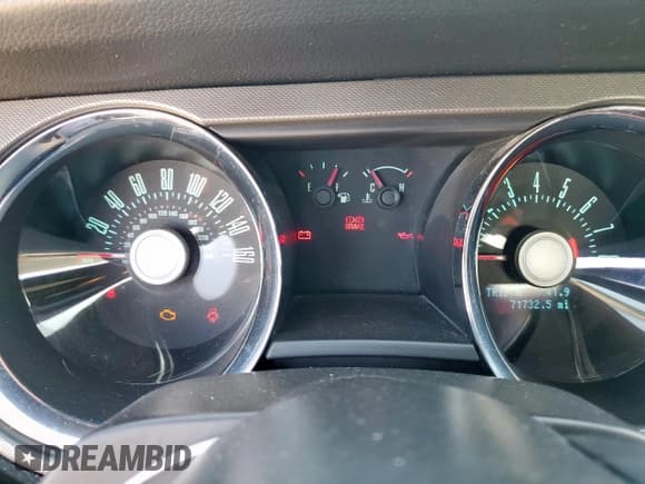 ✅ 2012 Ford Mustang GT Premium • VIN: 1ZVBP8CF9C5269685 • Lot: 92237865. Listed on Copart with 71,732 mi. Free auction sales archive from the USA and detailed vehicle history report at DreamBid. Image 9.