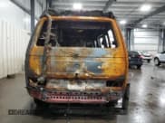 ✅ 1988 Volkswagen Vanagon GL • VIN: WV2ZB0254JH048213 • Лот: 81364984. Опубликован ранее на Copart с пробегом Не указан. Бесплатный доступ к архиву аукционных продаж из США и подробный отчёт об истории автомобиля на DreamBid. Изображение 6.
