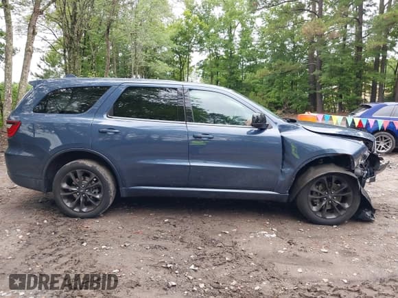 ✅ 2021 Dodge Durango GT Plus • VIN: 1C4RDJDGXMC689574 • Lot: 42700091. Wystawiony na IAAI z przebiegiem 90 782 mil. Bezpłatny archiwum sprzedaży aukcyjnych z USA i szczegółowy raport historii pojazdu na DreamBid. Zdjęcie 13.