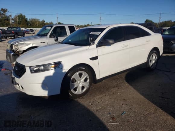 ✅ 2016 Ford Police Interceptor • VIN: 1FAHP2MK9GG147611 • Лот: 86655615. Опубликован ранее на Copart с пробегом 158 187 миль. Бесплатный доступ к архиву аукционных продаж из США и подробный отчёт об истории автомобиля на DreamBid. Изображение 1.