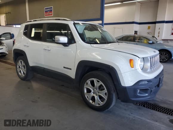 ✅ 2017 Jeep Renegade Limited • VIN: ZACCJBDB2HPG15382 • Лот: 55858425. Опубликован ранее на Copart с пробегом 81 755 миль. Бесплатный доступ к архиву аукционных продаж из США и подробный отчёт об истории автомобиля на DreamBid. Изображение 4.