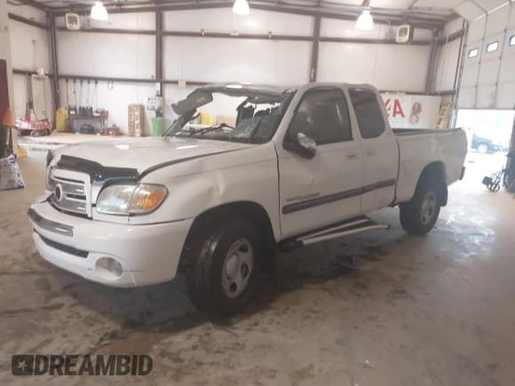 ✅ 2006 Toyota Tundra SR5 • VIN: 5TBRU341X6S483835 • Lot: 42236890. Listed on IAAI with 157,614 mi. Free auction sales archive from the USA and detailed vehicle history report at DreamBid. Image 17.