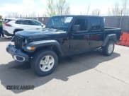 ✅ 2023 Jeep Gladiator Willys • VIN: 1C6HJTAG8PL532867 • Lot: 41938483. Wystawiony na IAAI z przebiegiem 54 867 mil. Bezpłatny archiwum sprzedaży aukcyjnych z USA i szczegółowy raport historii pojazdu na DreamBid. Zdjęcie 2.