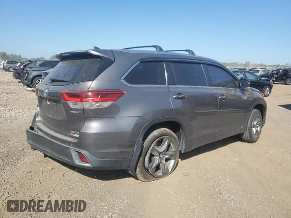 ✅ 2017 Toyota Highlander Hybrid Limited • VIN: 5TDDGRFH6HS023905 • Lot: 80952475. Listed on Copart with 292,799 mi. Free auction sales archive from the USA and detailed vehicle history report at DreamBid. Image 3.