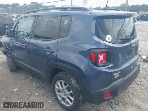 ✅ 2022 Jeep Renegade Latitude • VIN: ZACNJDB18NPN54725 • Lot: 42232497. Wystawiony na IAAI z przebiegiem 44 653 mil. Bezpłatny archiwum sprzedaży aukcyjnych z USA i szczegółowy raport historii pojazdu na DreamBid. Zdjęcie 14.