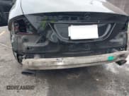 ✅ 2009 Mercedes-Benz CLS 550 • VIN: WDDDJ72X79A150671 • Lot: 43217500. Wystawiony na IAAI z przebiegiem 171 342 mil. Bezpłatny archiwum sprzedaży aukcyjnych z USA i szczegółowy raport historii pojazdu na DreamBid. Zdjęcie 6.