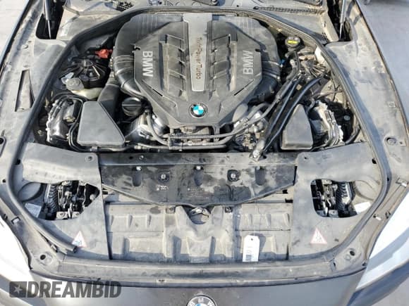 ✅ 2016 BMW 6 Series 650i • VIN: WBA6D4C54GD977431 • Лот: 78409234. Опубликован ранее на Copart с пробегом 76 238 миль. Бесплатный доступ к архиву аукционных продаж из США и подробный отчёт об истории автомобиля на DreamBid. Изображение 11.