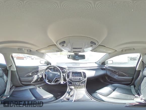 ✅ 2016 Buick LaCrosse • VIN: 1G4GA5G38GF155343 • Lot: 81094025. Wystawiony na Copart z przebiegiem 83 951 mil. Bezpłatny archiwum sprzedaży aukcyjnych z USA i szczegółowy raport historii pojazdu na DreamBid. Zdjęcie 14.