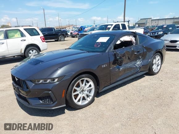 ✅ 2024 Ford Mustang GT Premium • VIN: 1FA6P8CF5R5429256 • Lot: 43263565. Listed on IAAI with 1,819 mi. Free auction sales archive from the USA and detailed vehicle history report at DreamBid. Image 2.