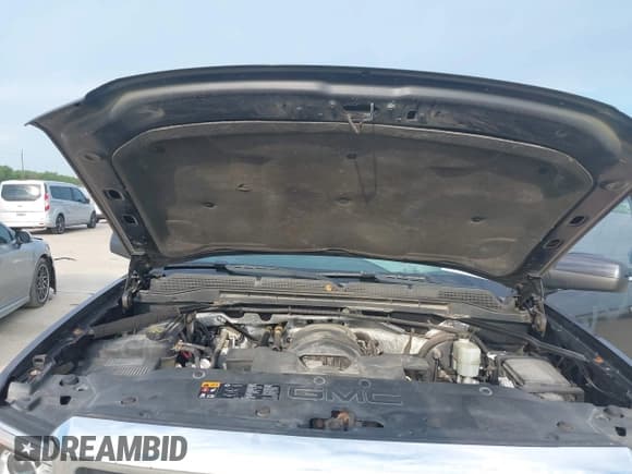 ✅ 2014 GMC Sierra 1500 SLE • VIN: 1GTR1UEC2EZ221102 • Лот: 43328609. Опубликован ранее на IAAI с пробегом 186 539 миль. Бесплатный доступ к архиву аукционных продаж из США и подробный отчёт об истории автомобиля на DreamBid. Изображение 10.