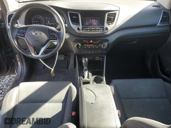 ✅ 2016 Hyundai Tucson Sport • VIN: KM8J3CA21GU126069 • Lot: 89885625. Listed on Copart with 207,674 mi. Free auction sales archive from the USA and detailed vehicle history report at DreamBid. Image 8.