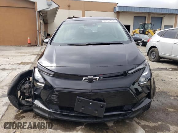 ✅ 2023 Chevrolet Bolt EV 2LT • VIN: 1G1FX6S0XP4190973 • Lot: 60766964. Wystawiony na Copart z przebiegiem 11 589 mil. Bezpłatny archiwum sprzedaży aukcyjnych z USA i szczegółowy raport historii pojazdu na DreamBid. Zdjęcie 5.