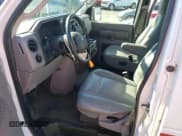 ✅ 2009 Ford Econoline Cargo • VIN: 1FTNS24L79DA85506 • Lot: 69879285. Wystawiony na Copart z przebiegiem 224 683 mil. Bezpłatny archiwum sprzedaży aukcyjnych z USA i szczegółowy raport historii pojazdu na DreamBid. Zdjęcie 7.