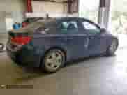 2016 Chevrolet Cruze LS с VIN 1G1PC5SH1G7167709, выставлен на аукционе Copart как лот 81373205 с пробегом 106 435 миль миль и Списание • Salvage title. История ставок и продаж доступна на DreamBid. Изображение 3.