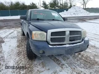 ✅ 2006 Dodge Dakota SLT • VIN: 1D7HW42N36S589968 • Lot: 41623888. Wystawiony na IAAI z przebiegiem 174 464 mil. Bezpłatny archiwum sprzedaży aukcyjnych z USA i szczegółowy raport historii pojazdu na DreamBid. Zdjęcie 1.
