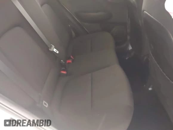 ✅ 2021 Hyundai Venue SE • VIN: KMHRB8A38MU082014 • Lot: 40905646. Listed on IAAI with 55,708 mi. Free auction sales archive from the USA and detailed vehicle history report at DreamBid. Image 8.