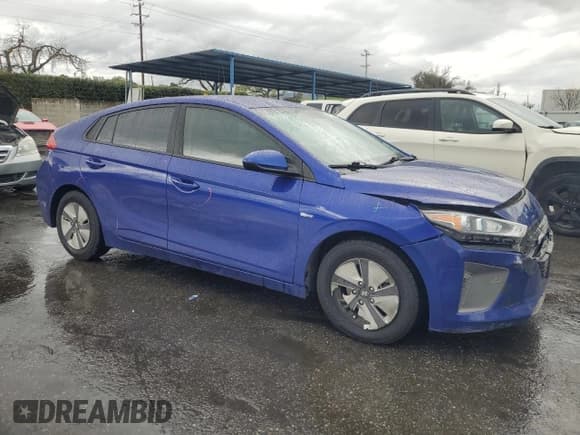 ✅ 2019 Hyundai Ioniq Blue • VIN: KMHC65LC4KU180363 • Lot: 48757845. Listed on Copart with 189,559 mi. Free auction sales archive from the USA and detailed vehicle history report at DreamBid. Image 4.