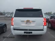 ✅ 2020 Chevrolet Suburban LT • VIN: 1GNSCHKC6LR113299 • Lot: 41921541. Wystawiony na IAAI z przebiegiem 89 902 mil. Bezpłatny archiwum sprzedaży aukcyjnych z USA i szczegółowy raport historii pojazdu na DreamBid. Zdjęcie 16.