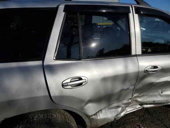 ✅ 2003 Hyundai Santa Fe GLS • VIN: KM8SC73D93U534436 • Лот: 44957605. Размещён на Copart с пробегом 123 519 миль миль. Получите бесплатный доступ к архиву аукционных продаж из США и посмотрите подробный отчёт об истории автомобиля на DreamBid. Изображение 11.