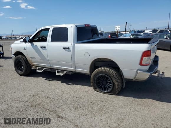 ✅ 2020 Ram 2500 Tradesman • VIN: 3C6UR5CL0LG284862 • Lot: 71236825. Wystawiony na Copart z przebiegiem 63 694 mil. Bezpłatny archiwum sprzedaży aukcyjnych z USA i szczegółowy raport historii pojazdu na DreamBid. Zdjęcie 2.
