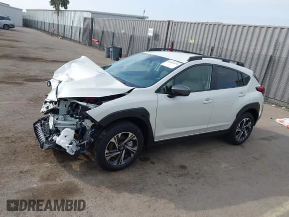 ✅ 2024 Subaru Crosstrek Premium • VIN: JF2GUADC4R8899152 • Lot: 43604572. Listed on IAAI with 5,871 mi. Free auction sales archive from the USA and detailed vehicle history report at DreamBid. Image 15.