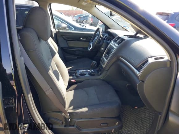 ✅ 2015 GMC Acadia SLE • VIN: 1GKKRPKD6FJ202954 • Lot: 41648882. Listed on IAAI with 93,814 mi. Free auction sales archive from the USA and detailed vehicle history report at DreamBid. Image 5.