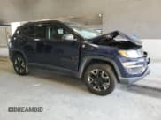 ✅ 2017 Jeep Compass Trailhawk • VIN: 3C4NJDDB0HT680292 • Lot: 82076675. Wystawiony na Copart z przebiegiem 118 358 mil. Bezpłatny archiwum sprzedaży aukcyjnych z USA i szczegółowy raport historii pojazdu na DreamBid. Zdjęcie 4.