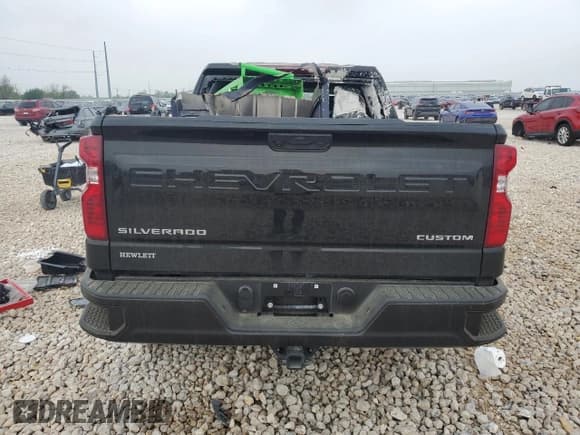 ✅ 2024 Chevrolet Silverado 1500 Custom • VIN: 3GCPABEK1RG118181 • Lot: 49625495. Wystawiony na Copart z przebiegiem Nie podano. Bezpłatny archiwum sprzedaży aukcyjnych z USA i szczegółowy raport historii pojazdu na DreamBid. Zdjęcie 6.