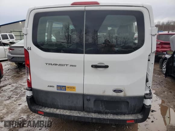 ✅ 2024 Ford Transit Passenger XL • VIN: 1FBAX9Y82RKB32407 • Lot: 48528335. Wystawiony na Copart z przebiegiem 1 262 mil. Bezpłatny archiwum sprzedaży aukcyjnych z USA i szczegółowy raport historii pojazdu na DreamBid. Zdjęcie 6.