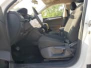 ✅ 2022 Volkswagen Tiguan S • VIN: 3VV0B7AX1NM116926 • Lot: 69102885. Wystawiony na Copart z przebiegiem 48 280 mil. Bezpłatny archiwum sprzedaży aukcyjnych z USA i szczegółowy raport historii pojazdu na DreamBid. Zdjęcie 7.